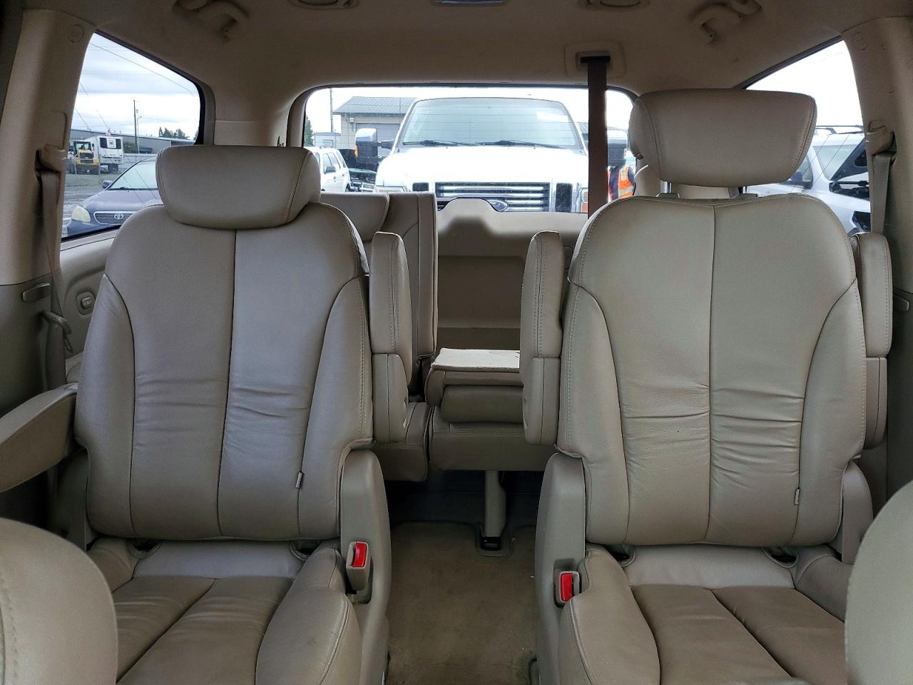 2006 KIA SEDONA EX photo 10