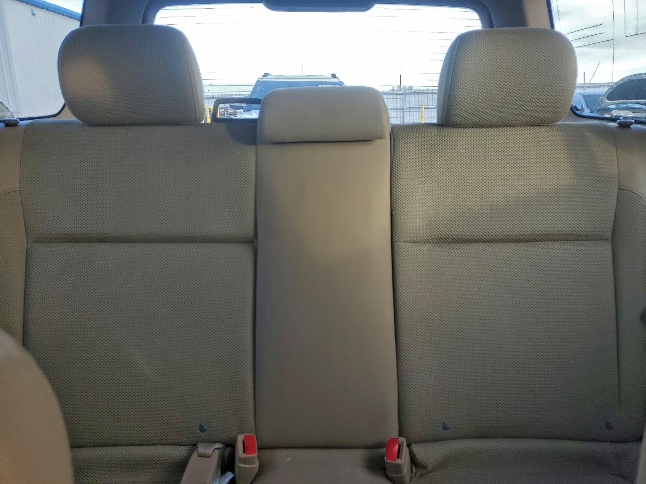 2005 SUBARU FORESTER 2.5X photo 10
