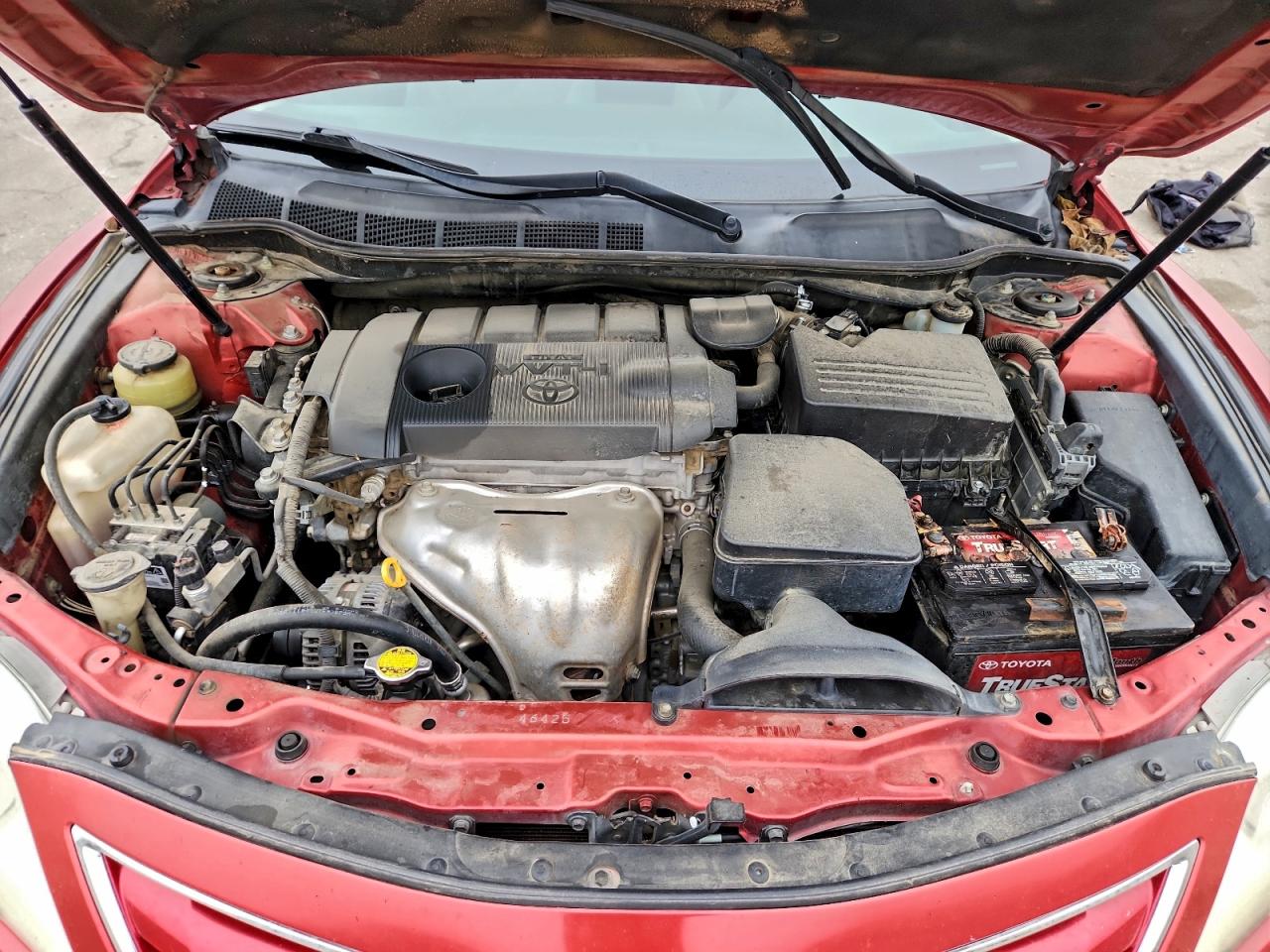 2011 TOYOTA CAMRY BASE photo 11