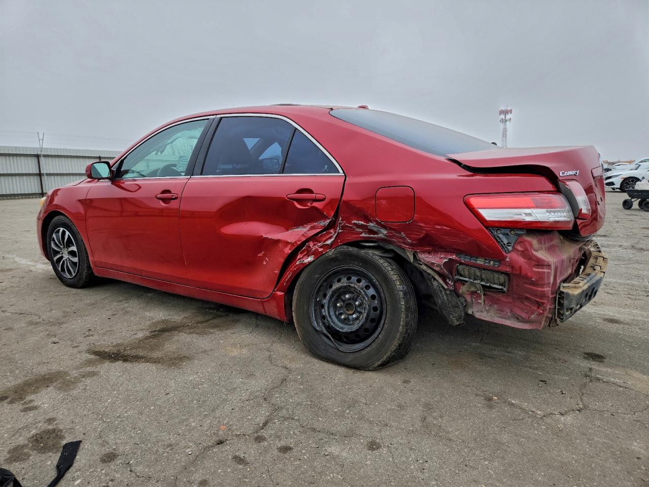 2011 TOYOTA CAMRY BASE photo 2