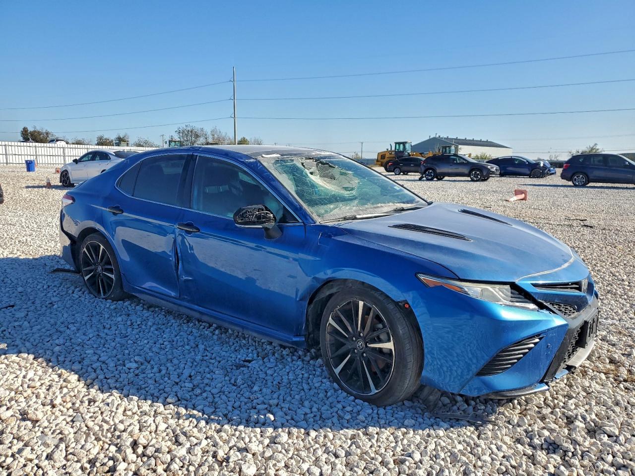 2020 TOYOTA CAMRY XSE photo 13
