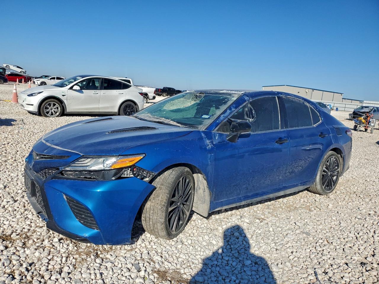 2020 TOYOTA CAMRY