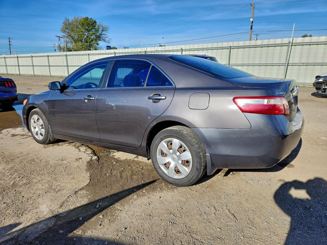 2007 TOYOTA CAMRY CE photo 2