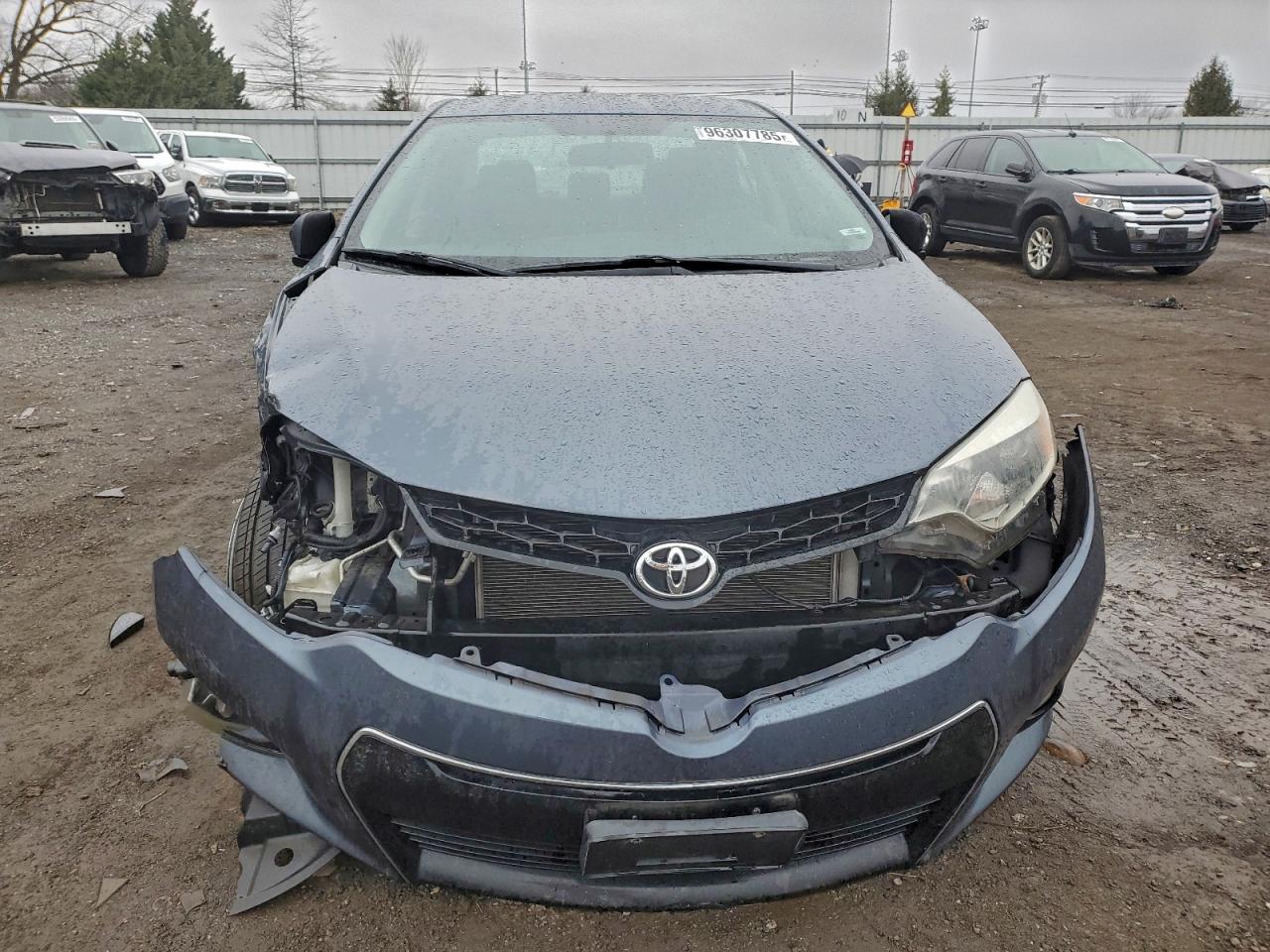 2014 TOYOTA COROLLA L photo 5