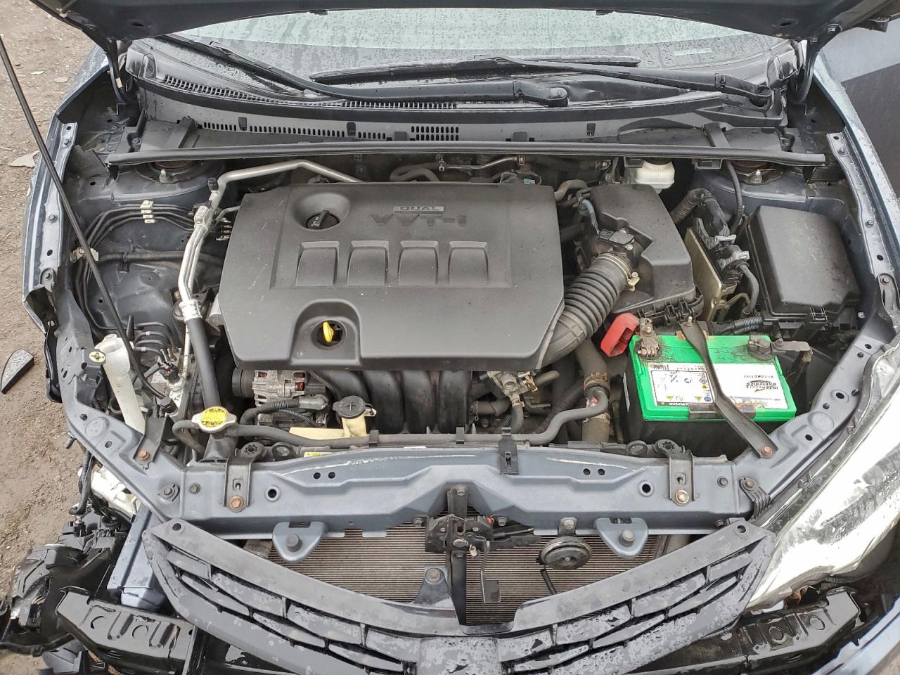 2014 TOYOTA COROLLA L photo 11