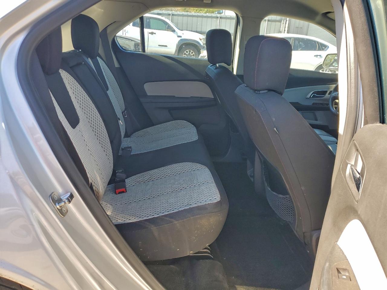 2015 CHEVROLET EQUINOX LS photo 11