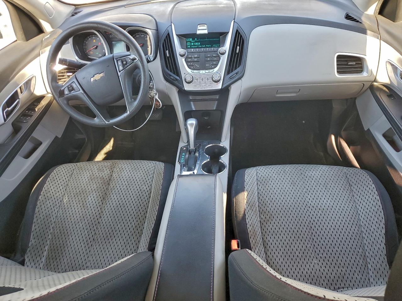 2015 CHEVROLET EQUINOX LS photo 8