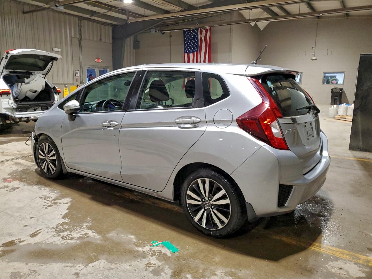 2017 HONDA FIT EX photo 2