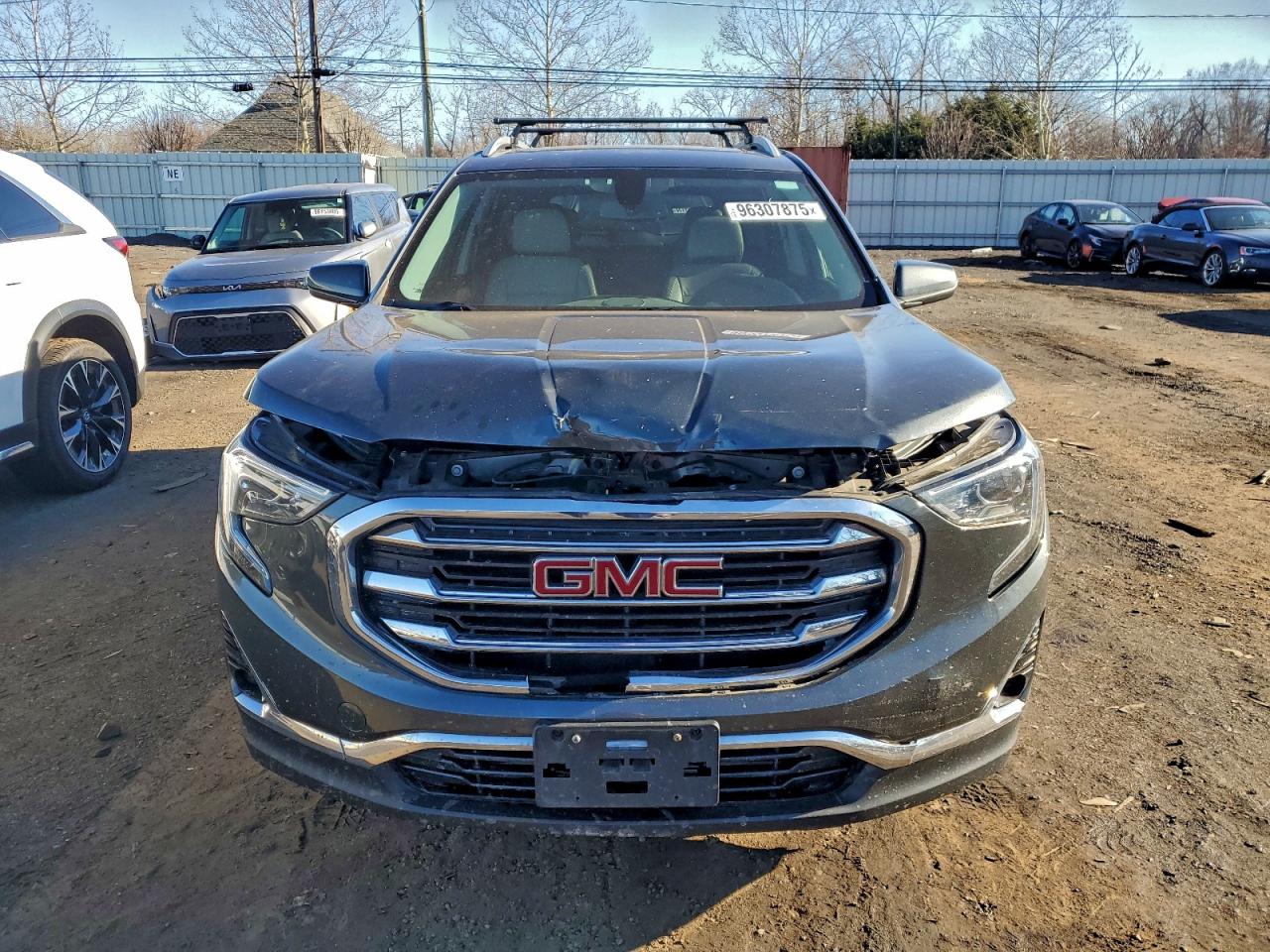 2018 GMC TERRAIN SLT photo 5