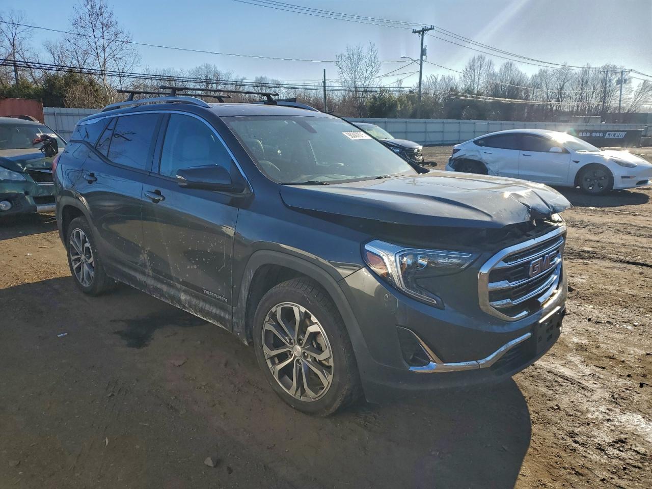 2018 GMC TERRAIN SLT photo 4