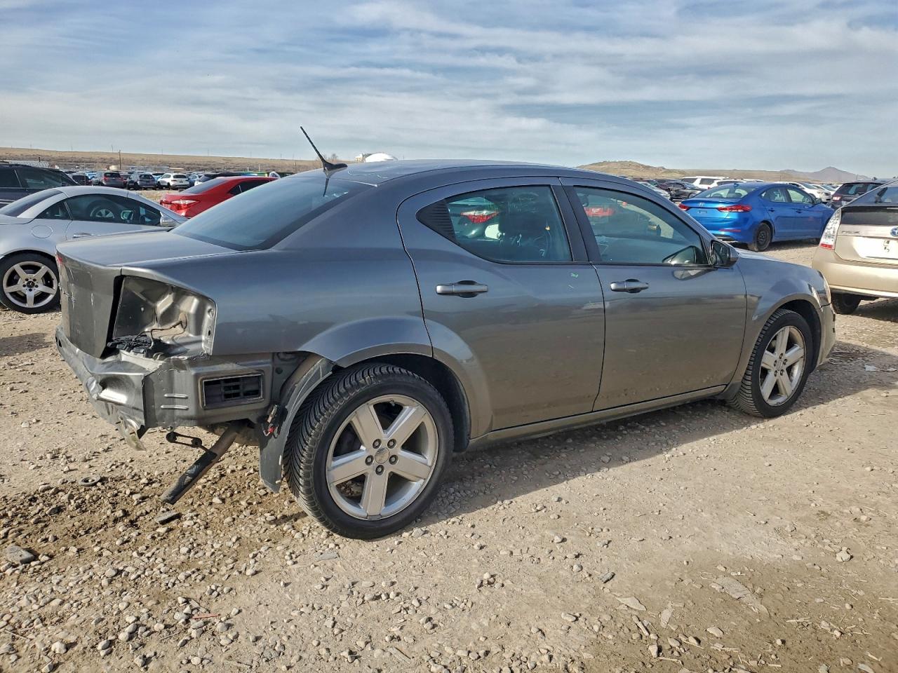 2012 DODGE AVENGER SXT photo 5