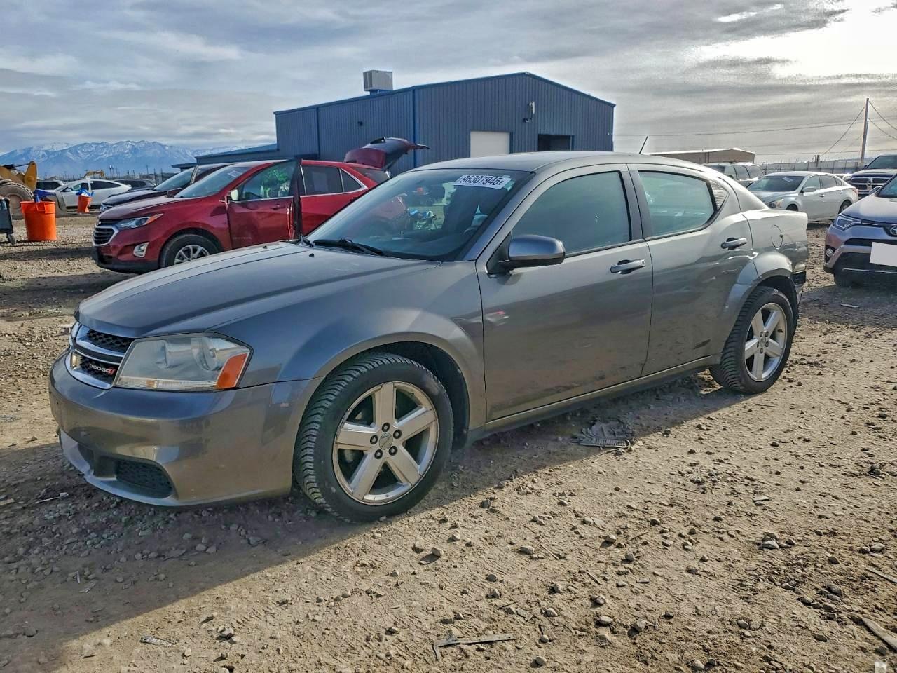 2012 DODGE AVENGER