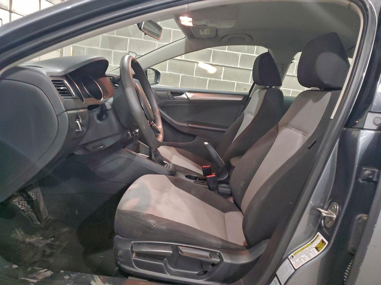 2017 VOLKSWAGEN JETTA S photo 13