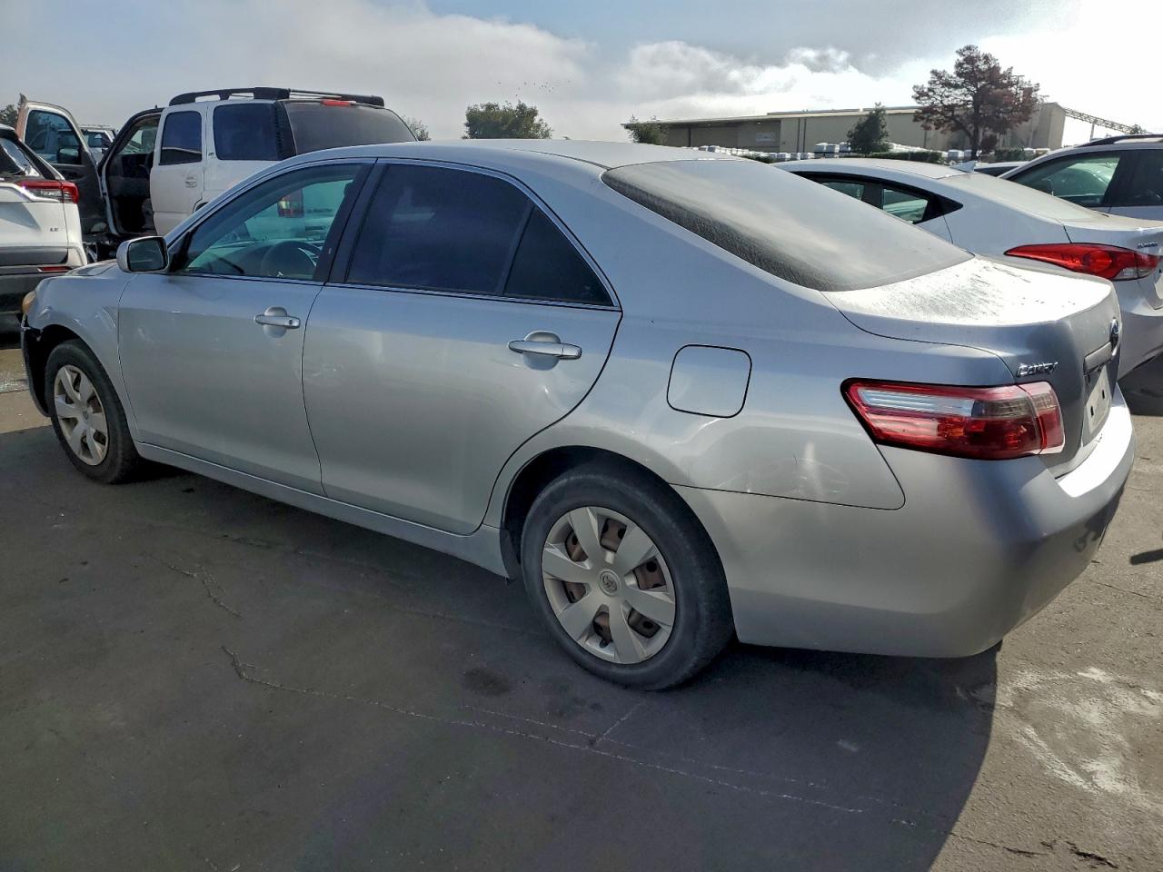 2007 TOYOTA CAMRY CE photo 2