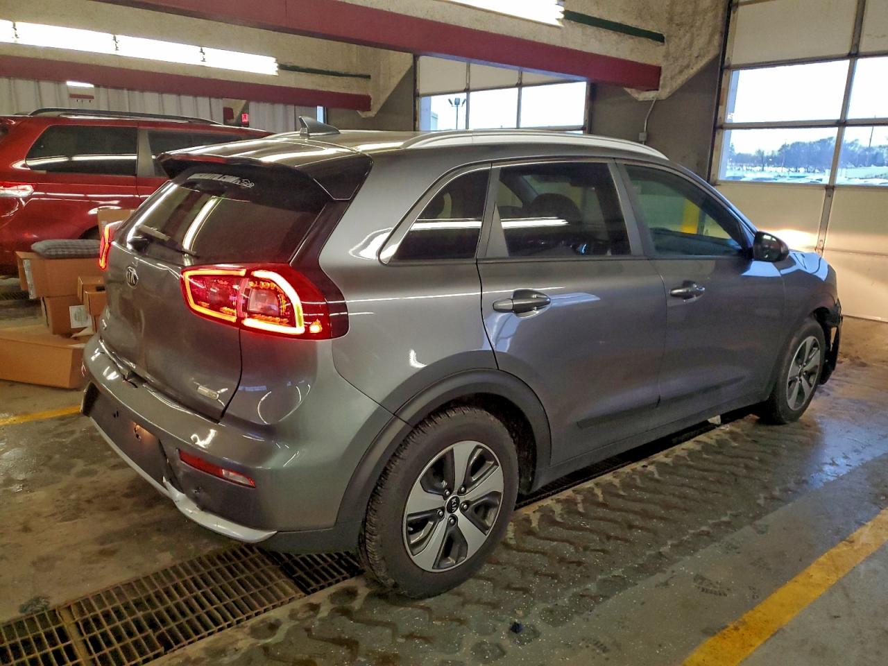 2017 KIA NIRO FE photo 3