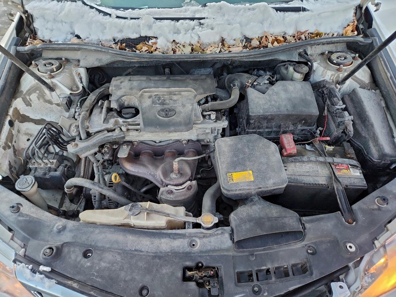 2013 TOYOTA CAMRY L photo 11