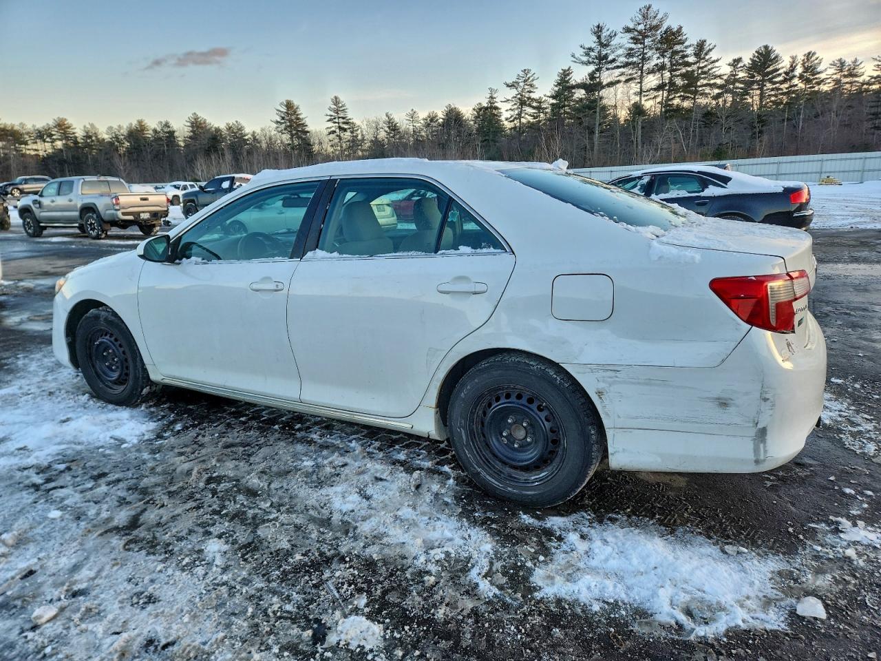 2013 TOYOTA CAMRY L photo 2