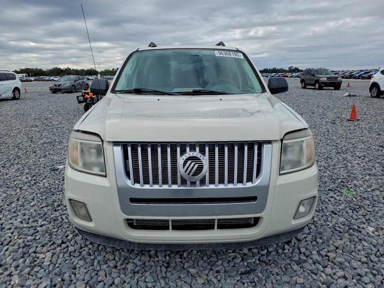 2010 MERCURY MARINER photo 5