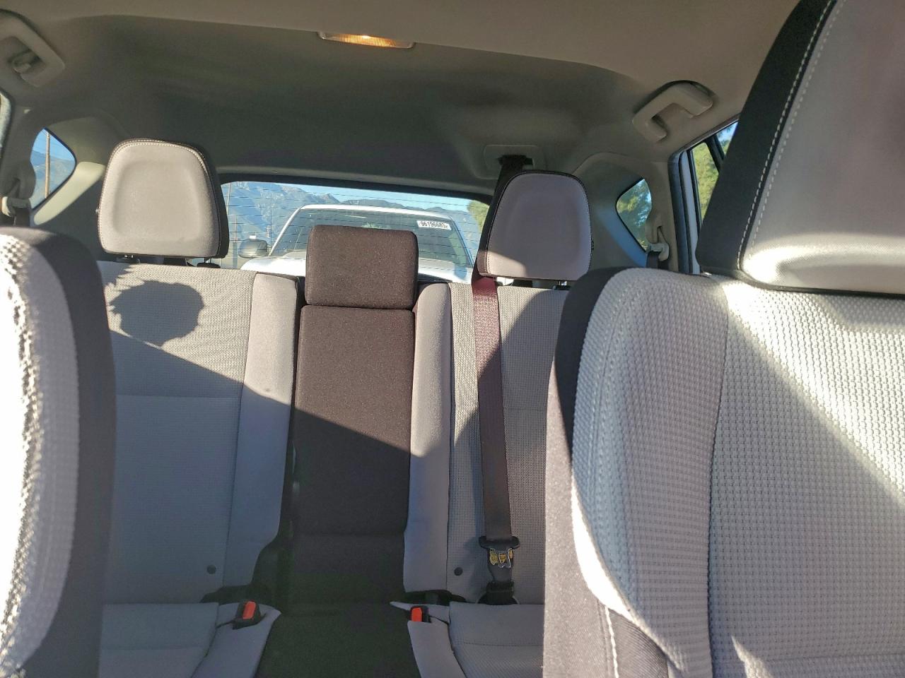2017 TOYOTA RAV4 XLE photo 10