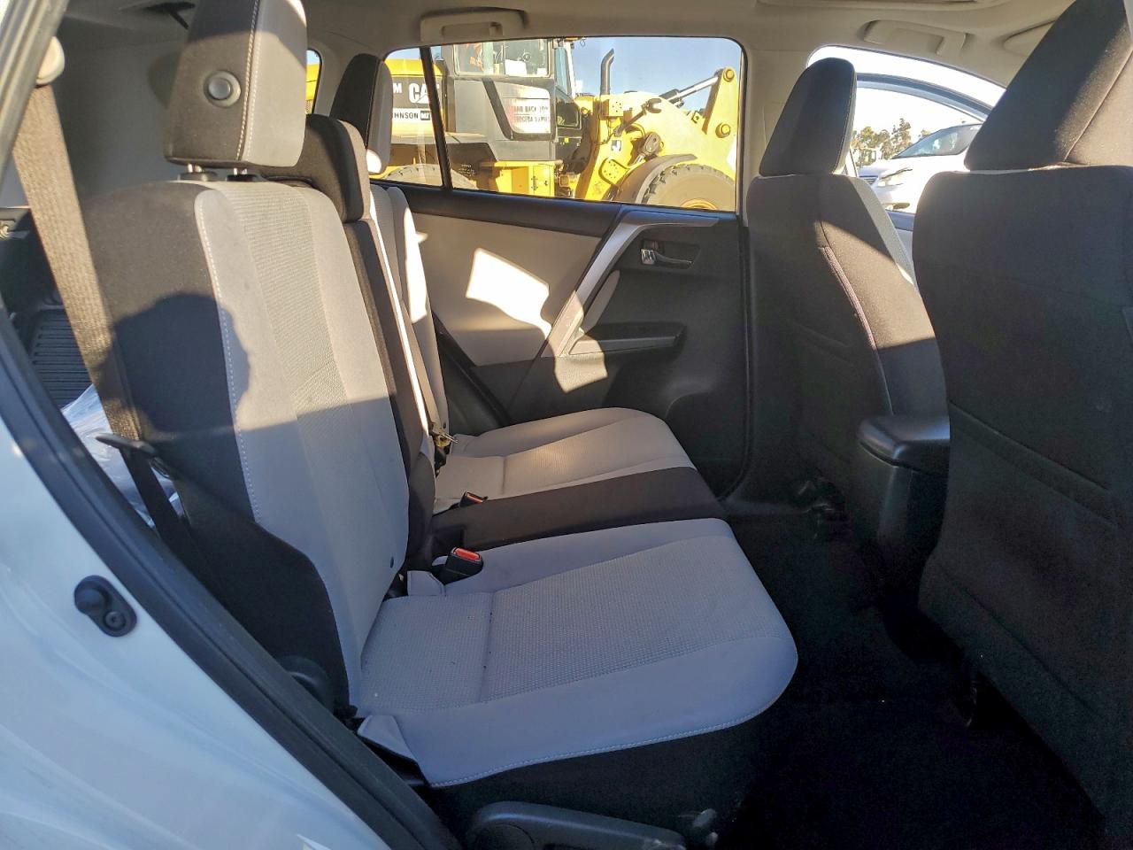 2017 TOYOTA RAV4 XLE photo 11