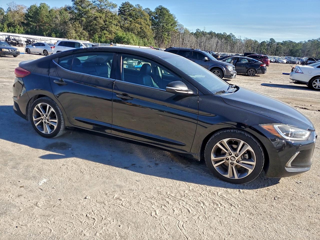 2018 HYUNDAI ELANTRA SEL photo 4