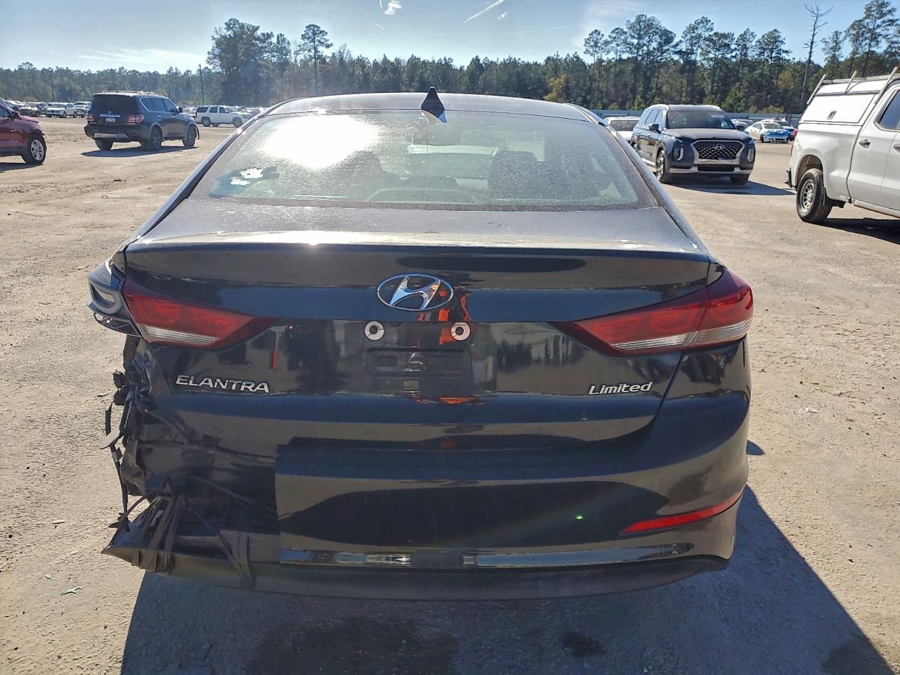 2018 HYUNDAI ELANTRA SEL photo 6