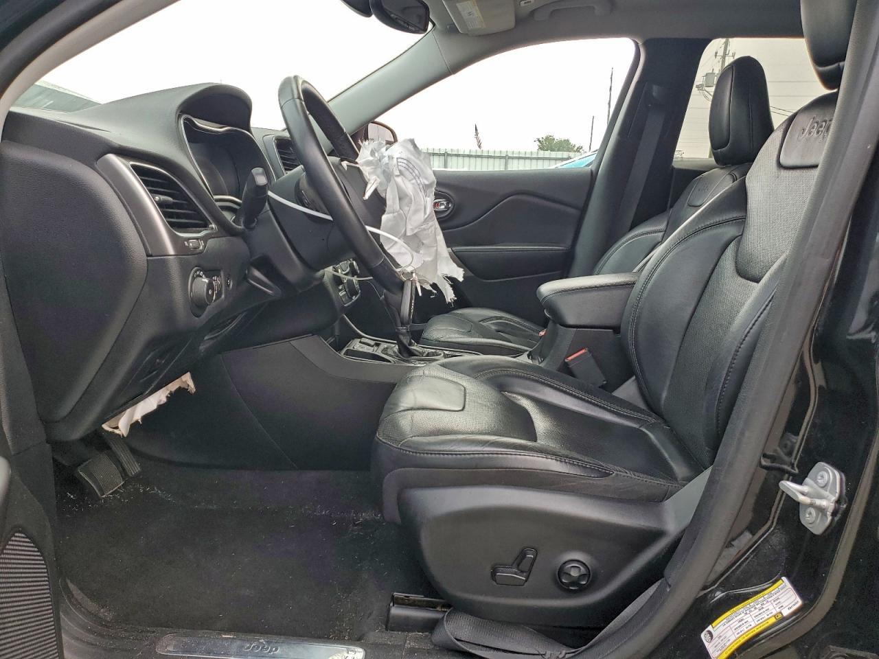 2019 JEEP CHEROKEE LIMITED photo 7