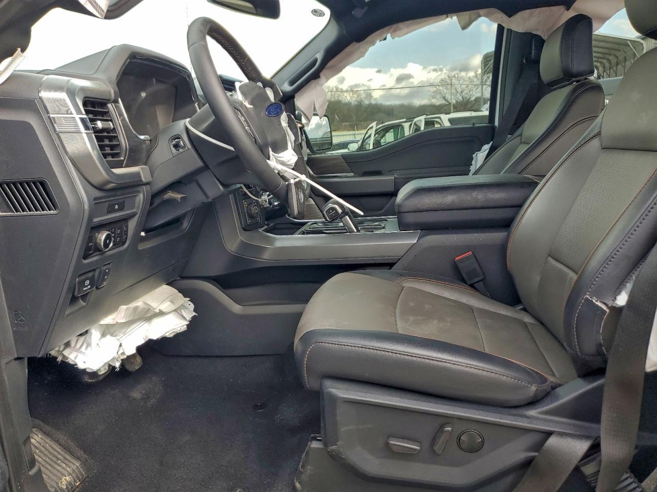 2025 FORD F150 LARIAT photo 7