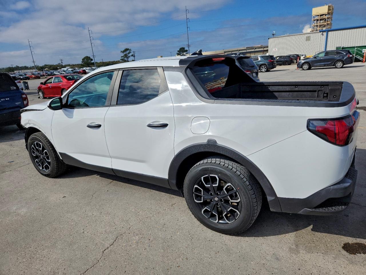 2022 HYUNDAI SANTA CRUZ SE photo 2