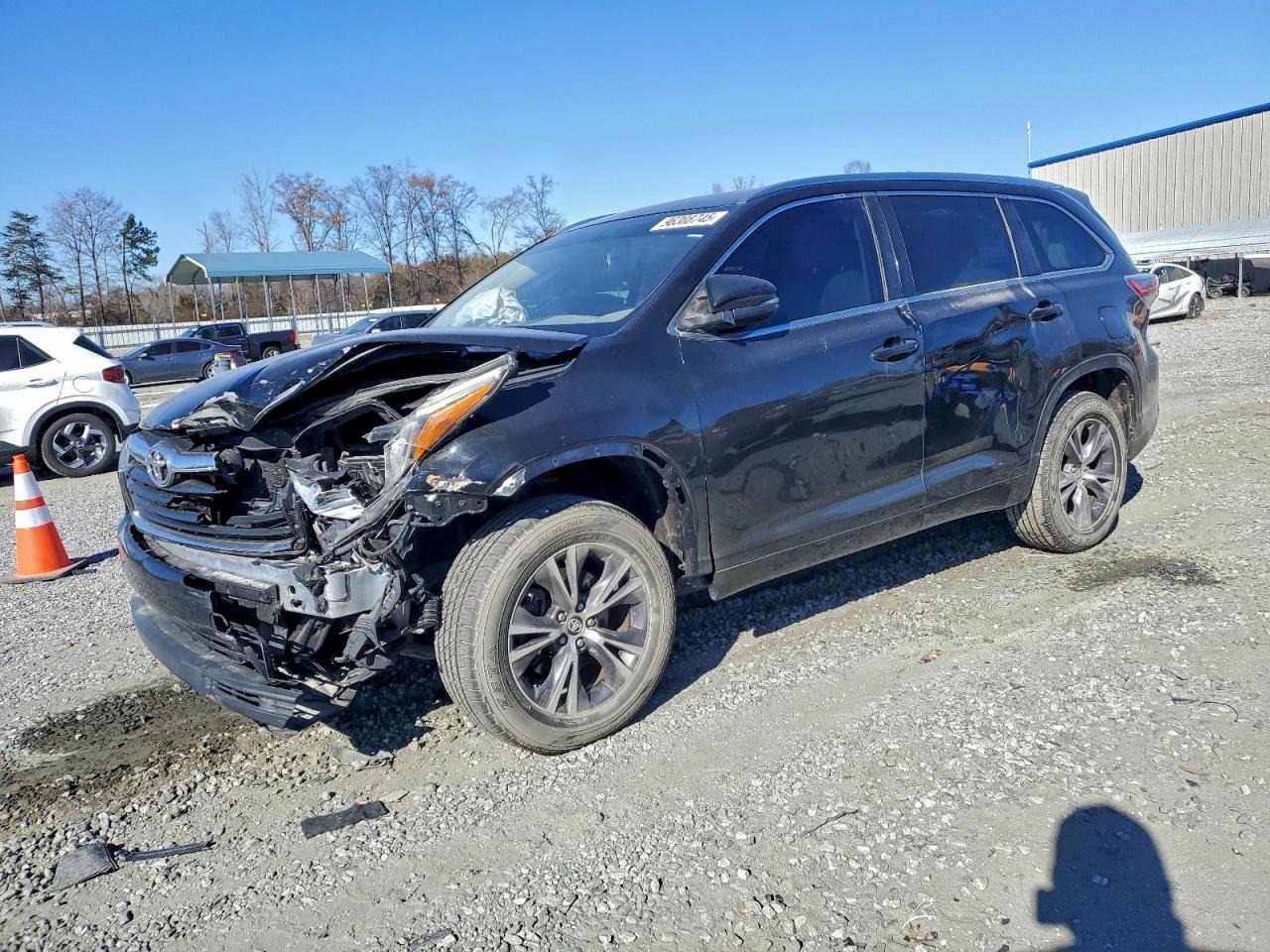 2016 TOYOTA HIGHLANDER