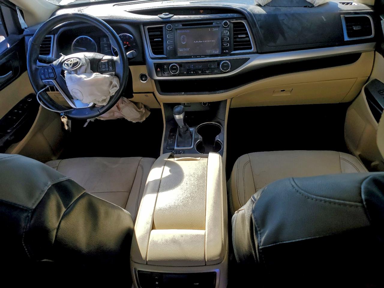 2016 TOYOTA HIGHLANDER XLE photo 22