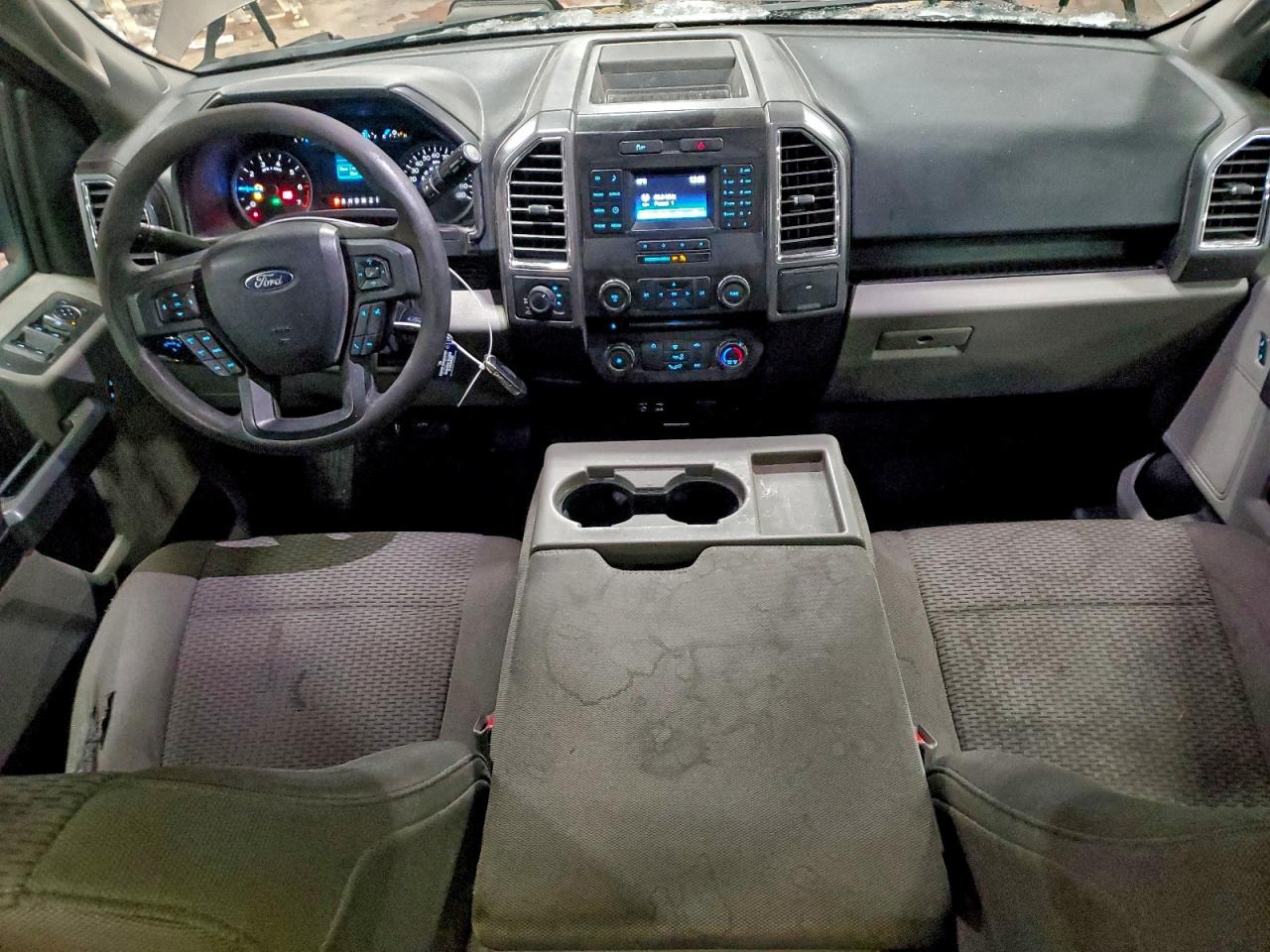 2015 FORD F150 SUPERCREW photo 8