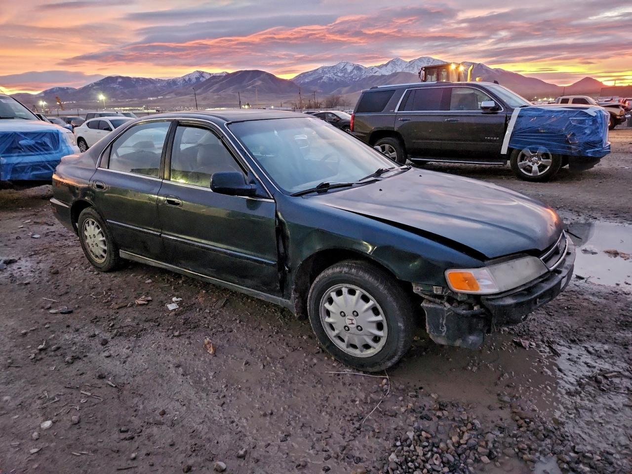 1996 HONDA ACCORD EX photo 4