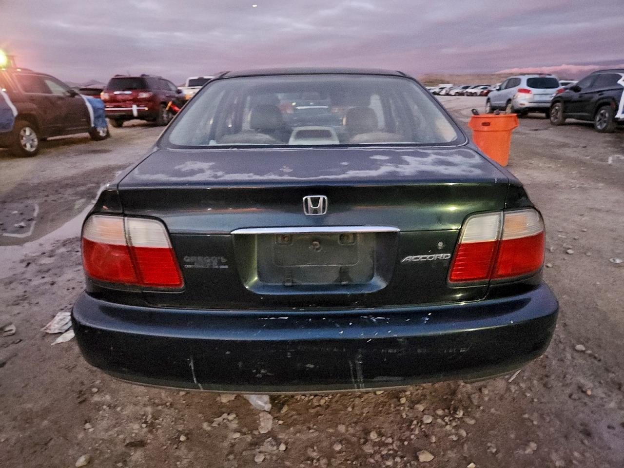 1996 HONDA ACCORD EX photo 6