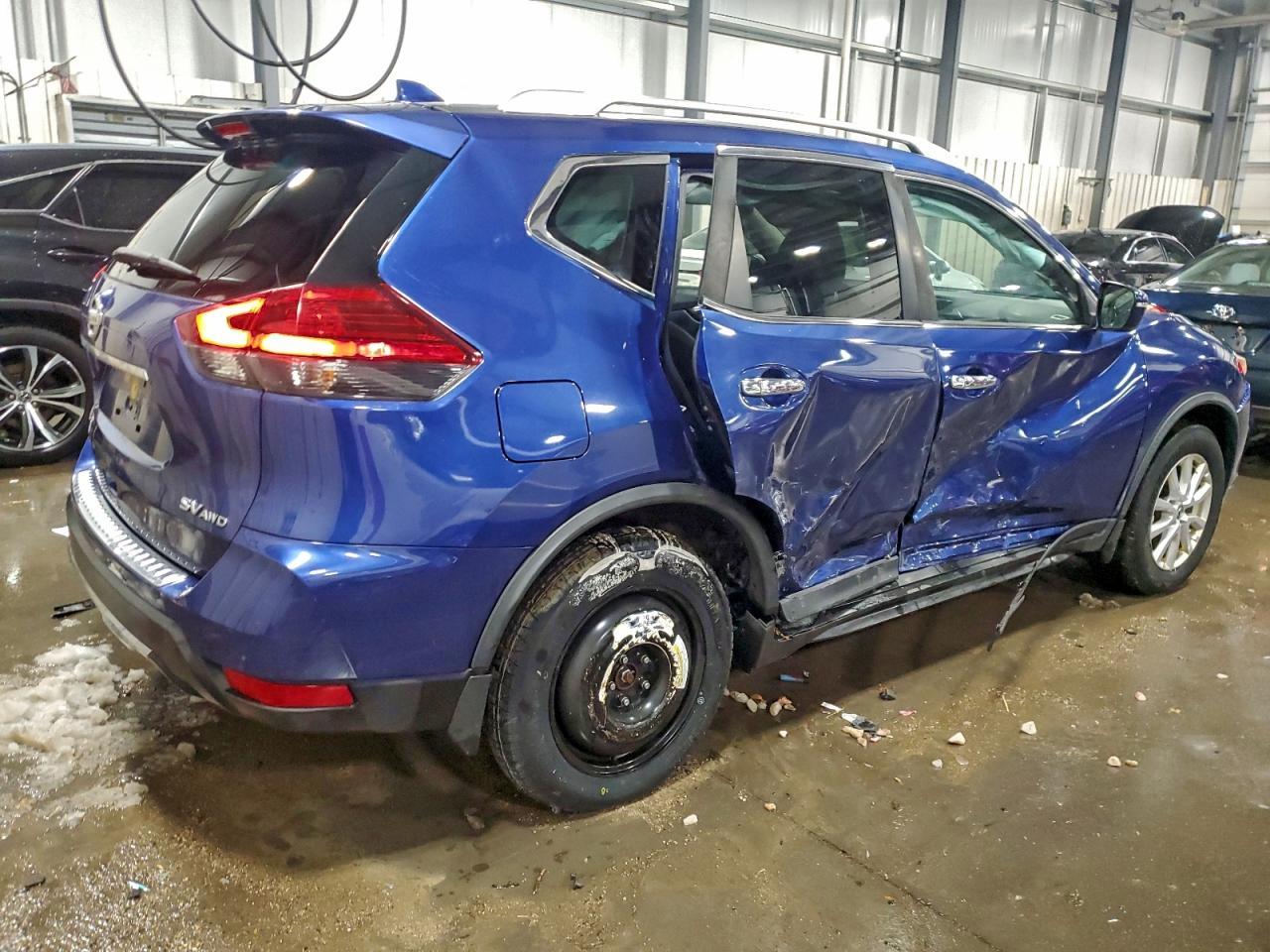 2017 NISSAN ROGUE S photo 3