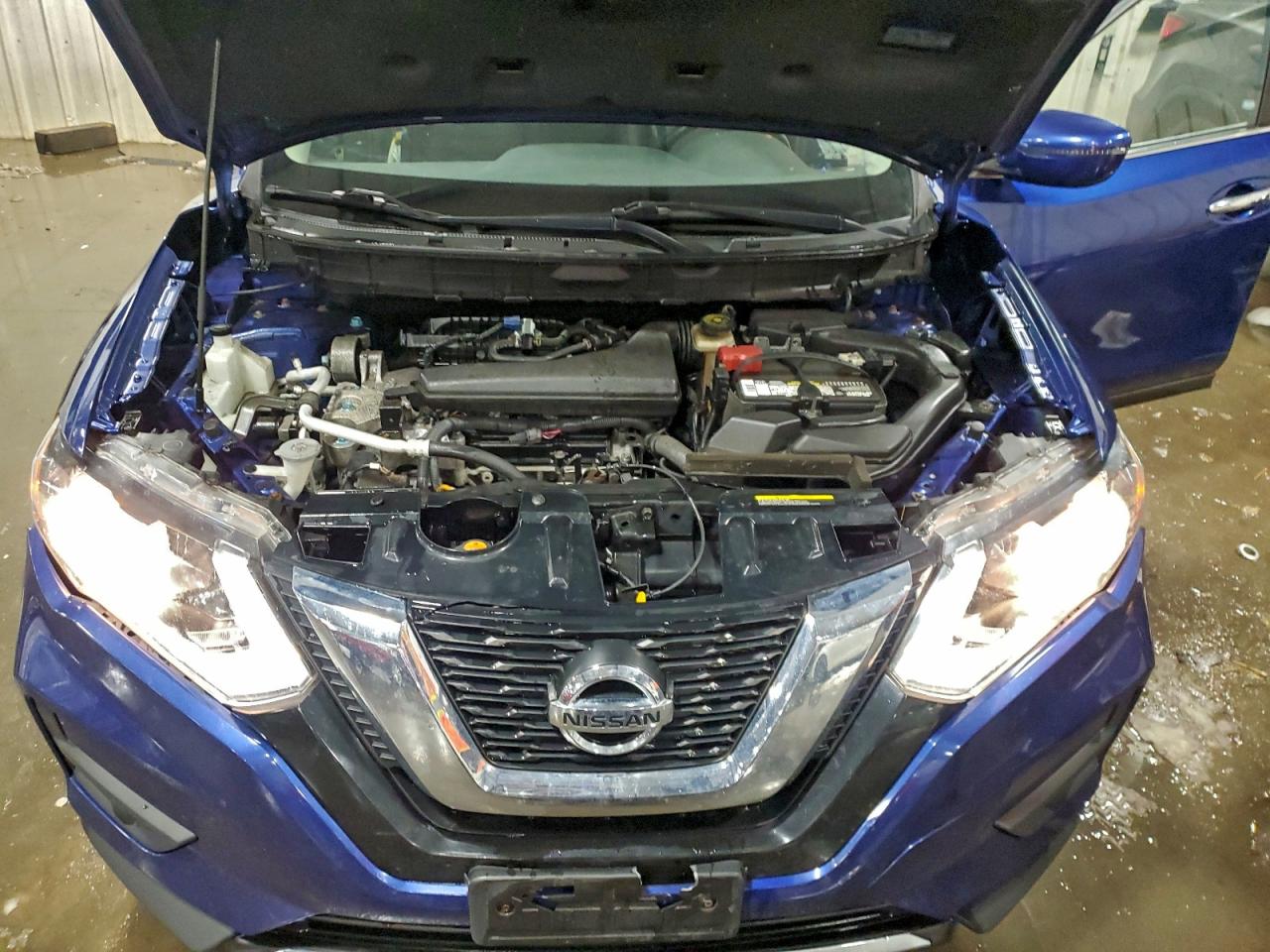 2017 NISSAN ROGUE S photo 12