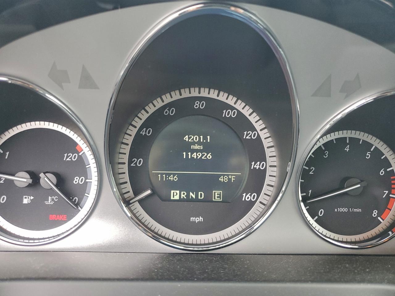 2011 MERCEDES-BENZ C 300 photo 9