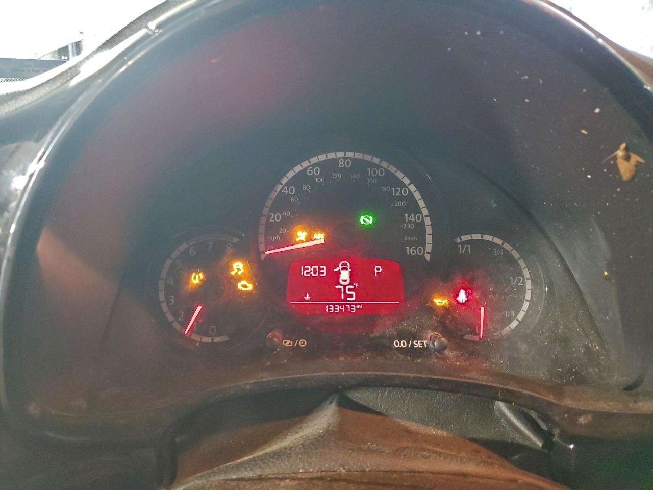 2015 VOLKSWAGEN BEETLE 1.8T photo 17