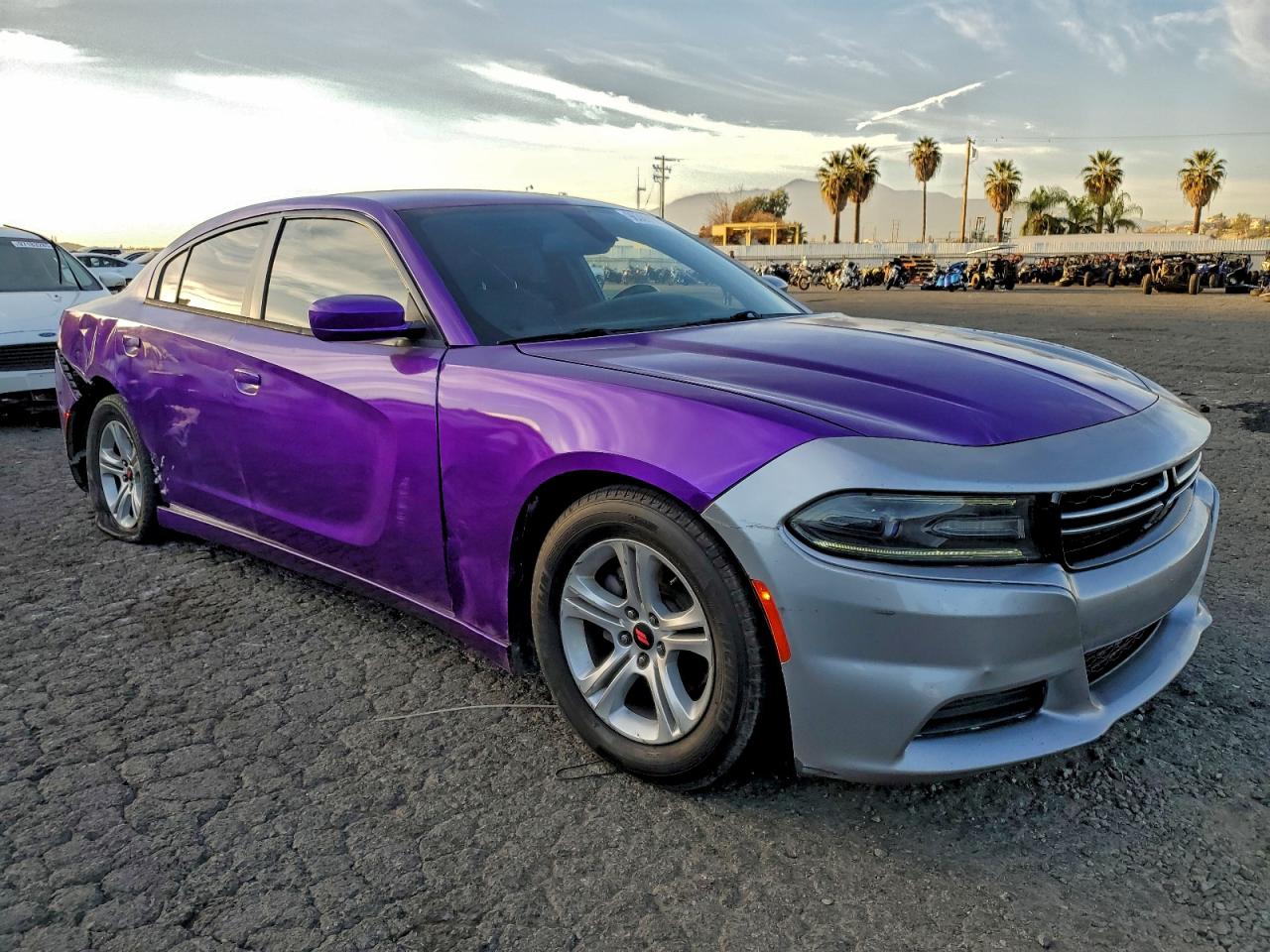 2016 DODGE CHARGER SE photo 4