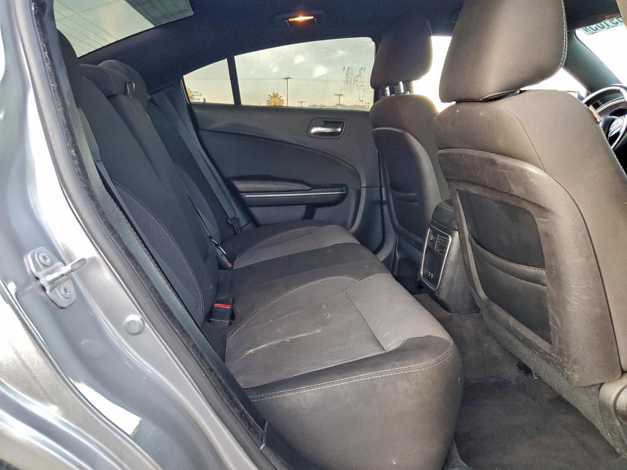 2016 DODGE CHARGER SE photo 10