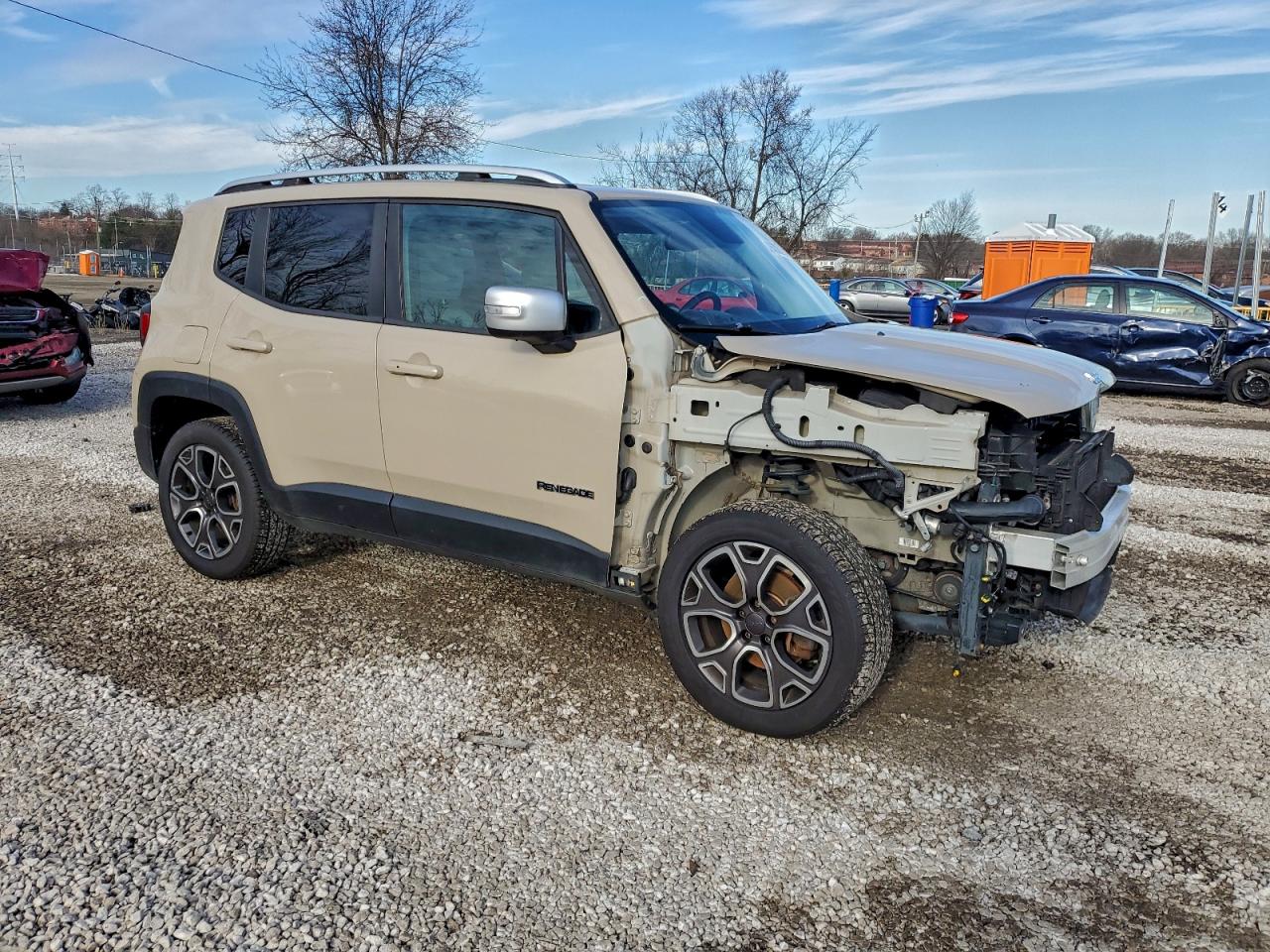 2015 JEEP RENEGADE LIMITED photo 4