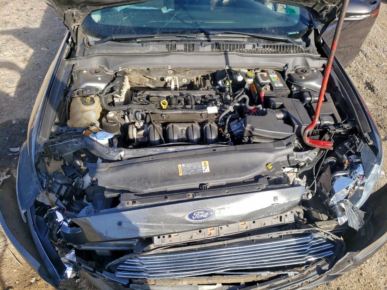 2015 FORD FUSION SE photo 31