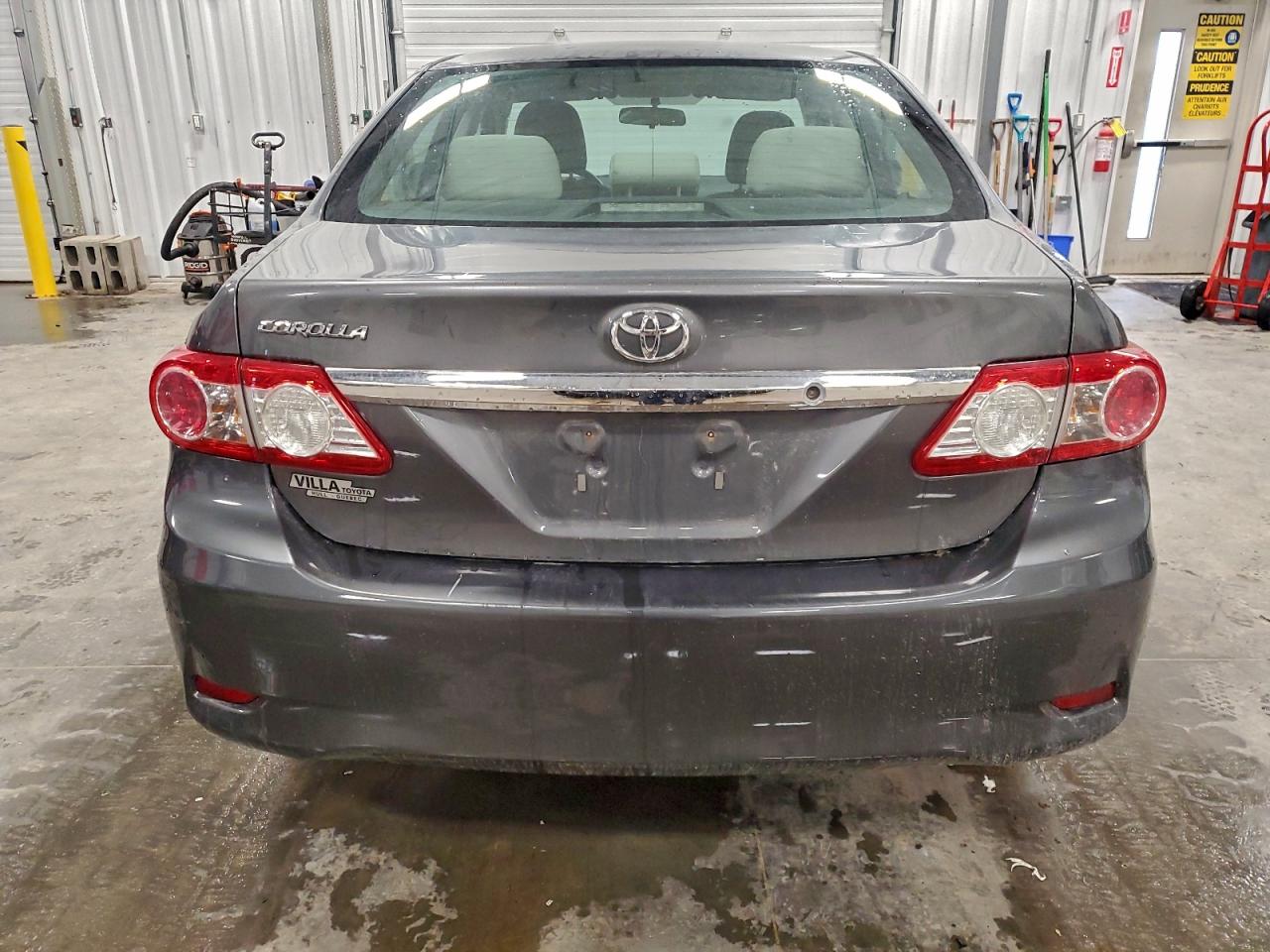 2012 TOYOTA COROLLA L photo 6