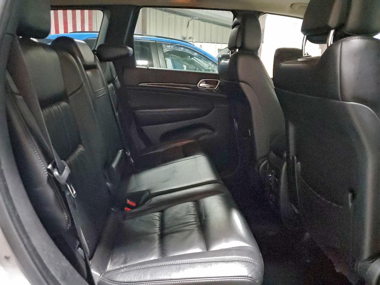 2011 JEEP GRAND CHEROKEE LAREDO photo 11