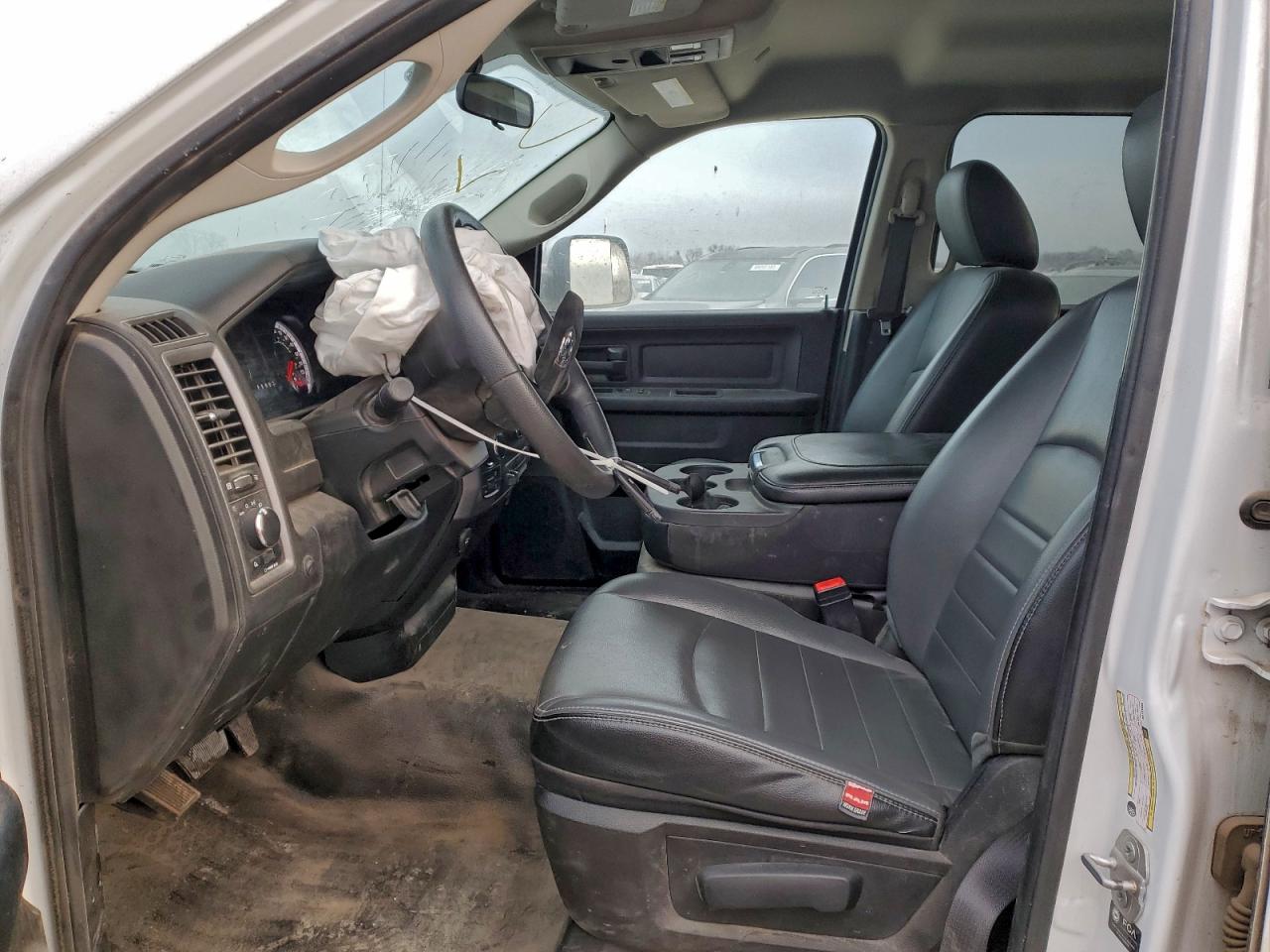2022 RAM 1500 CLASSIC TRADESMAN photo 7