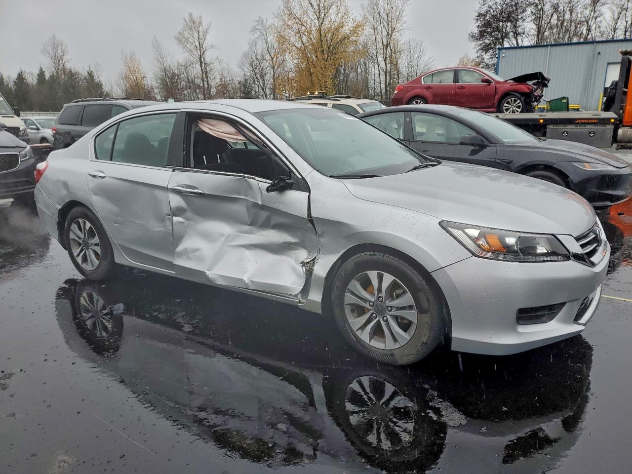 2013 HONDA ACCORD LX photo 4