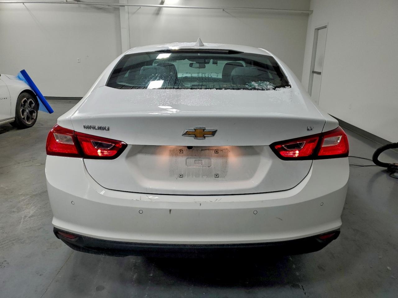 2025 CHEVROLET MALIBU LT photo 6