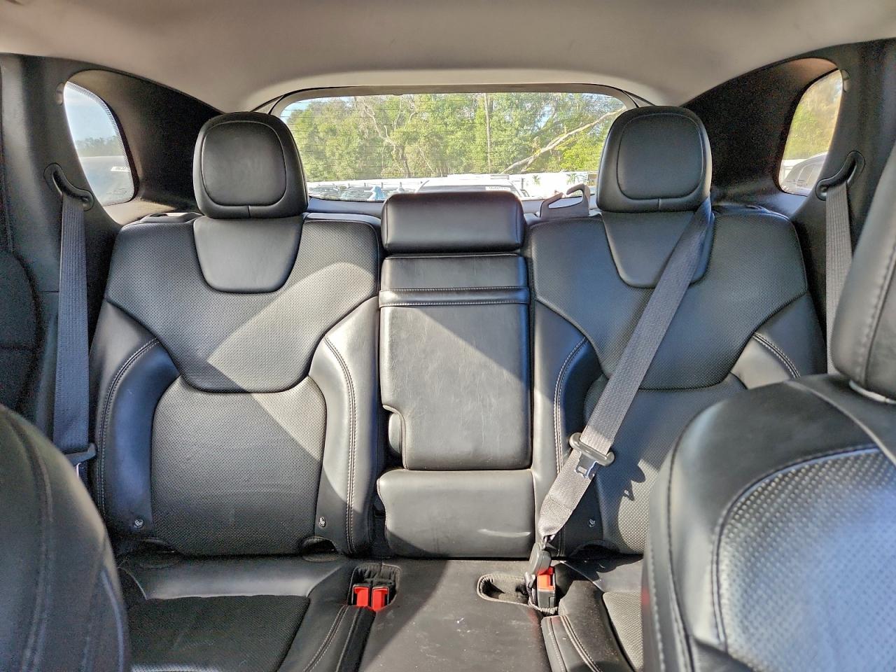 2019 JEEP CHEROKEE LIMITED photo 10