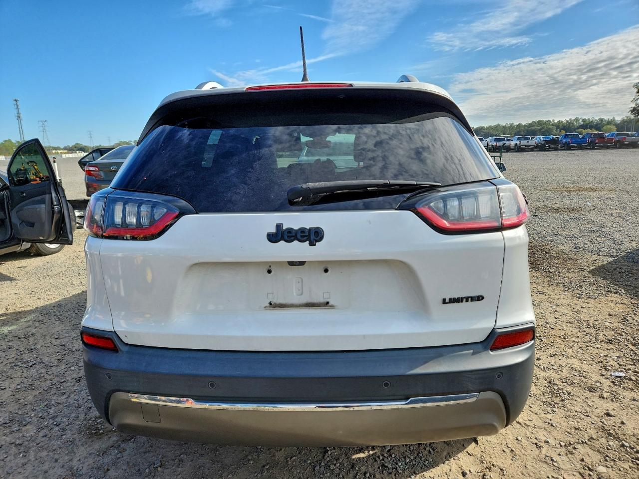 2019 JEEP CHEROKEE LIMITED photo 6