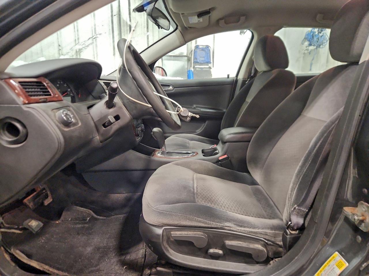 2010 CHEVROLET IMPALA LS photo 7